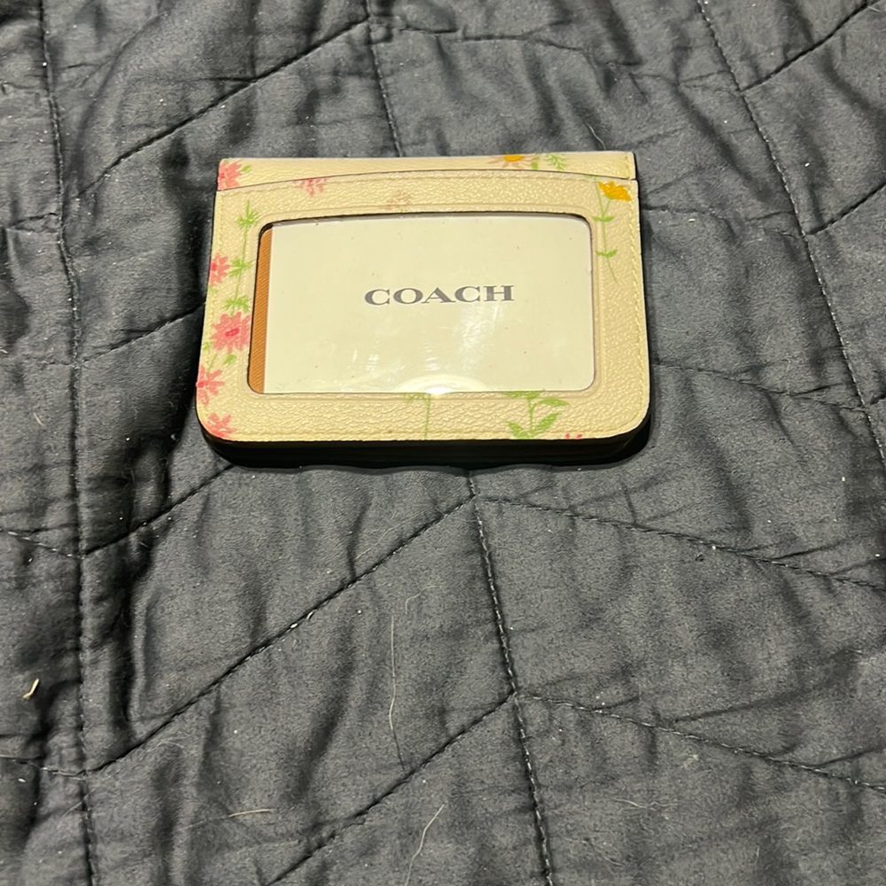 Coach card wallet Reserved for *BELLALOPEZ975*
